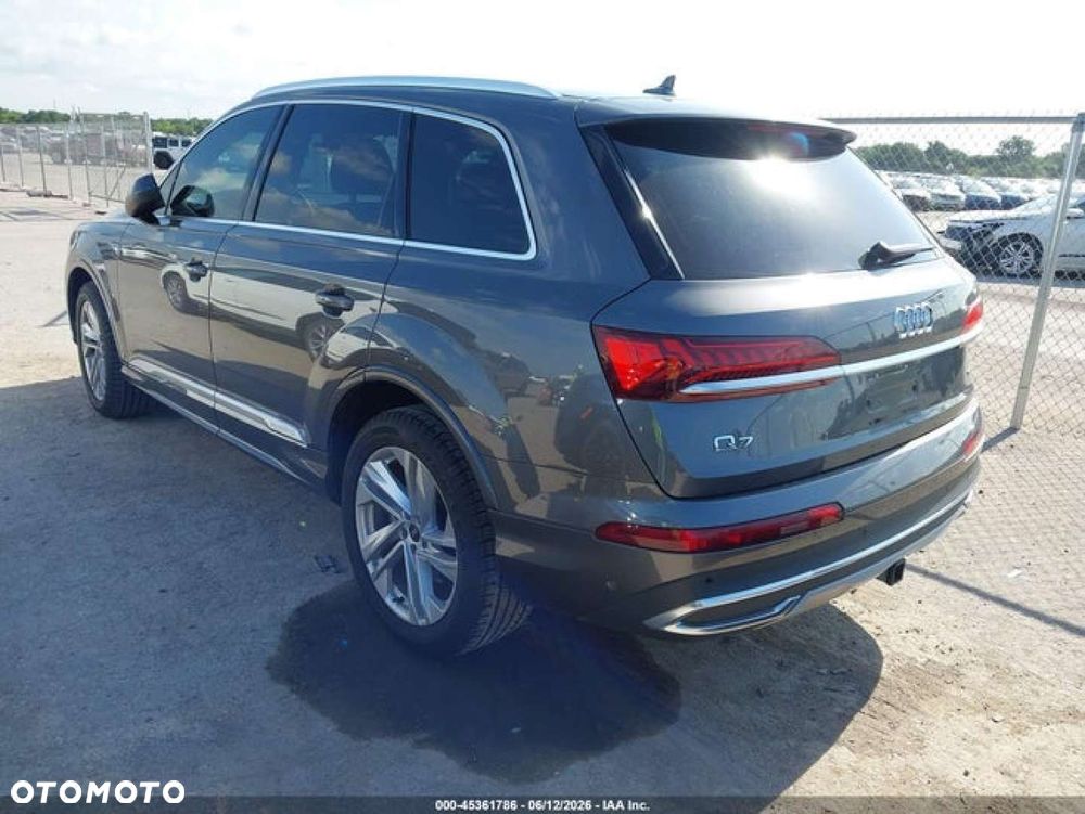 Audi Q7 - 3