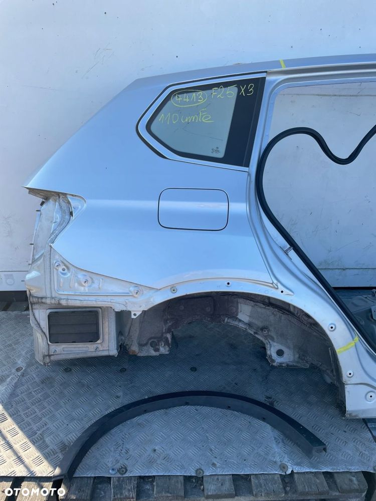 Blotnik cwiartka szyba listwa prawy tyl 354/7 TITANSILBER BMW X3 F25 ORG - 3