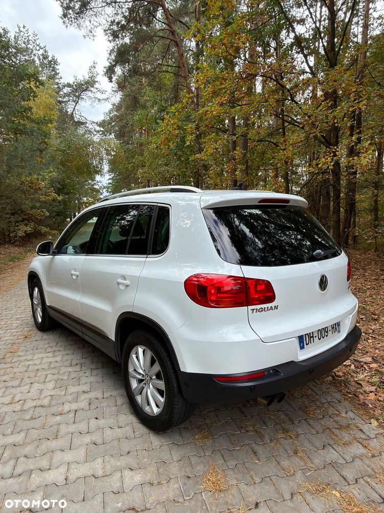Volkswagen Tiguan - 5