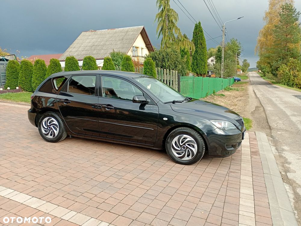 Mazda 3 - 8