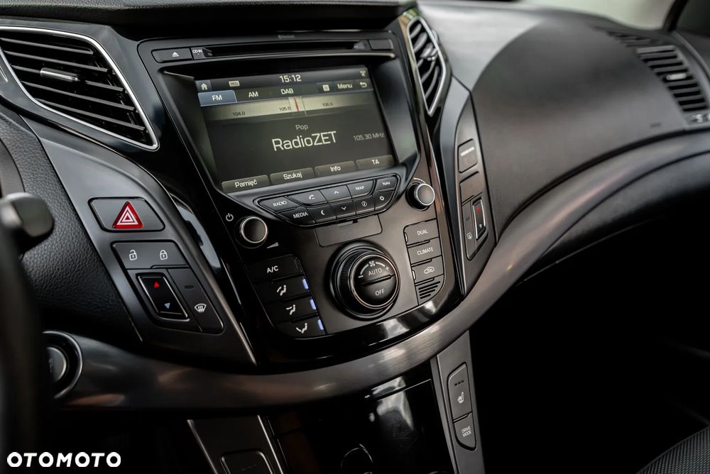 Hyundai i40 Kombi 1.7 CRDi DCT Premium - 31
