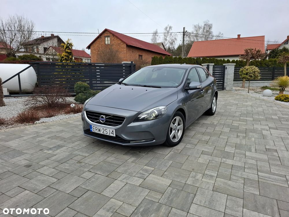 Volvo V40 T2 You - 1