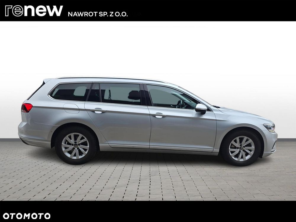 Volkswagen Passat - 6