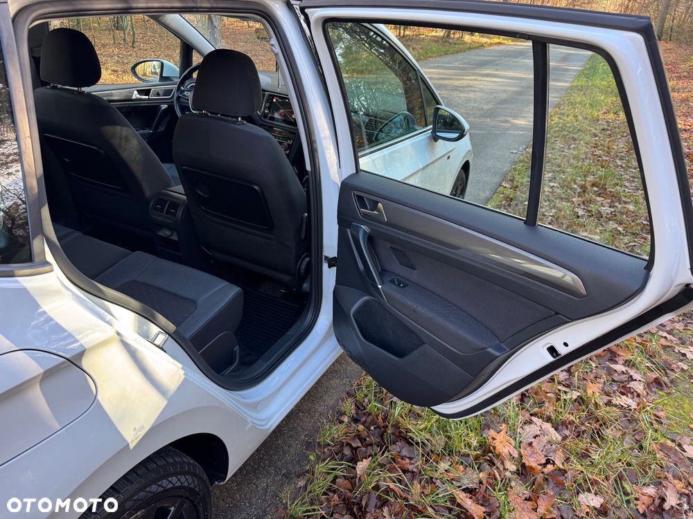 Volkswagen Golf Sportsvan VII SV 1.6 TDI Highline DSG - 23