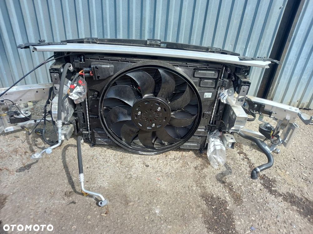 MERCEDES C KLASA C220 PAS BELKA WZMOCNIENIE 2022 - 4