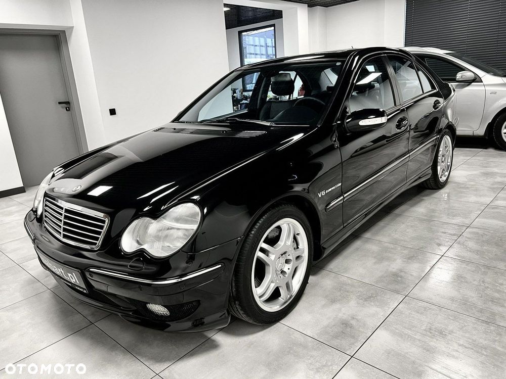 Mercedes-Benz Klasa C 32 AMG - 3