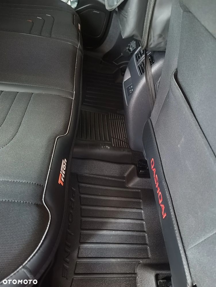 Nissan Qashqai 1.3 DIG-T N-Connecta DCT - 6