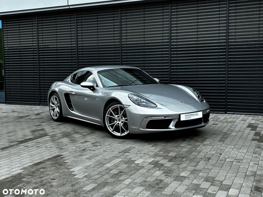 Porsche 718 Cayman - 8