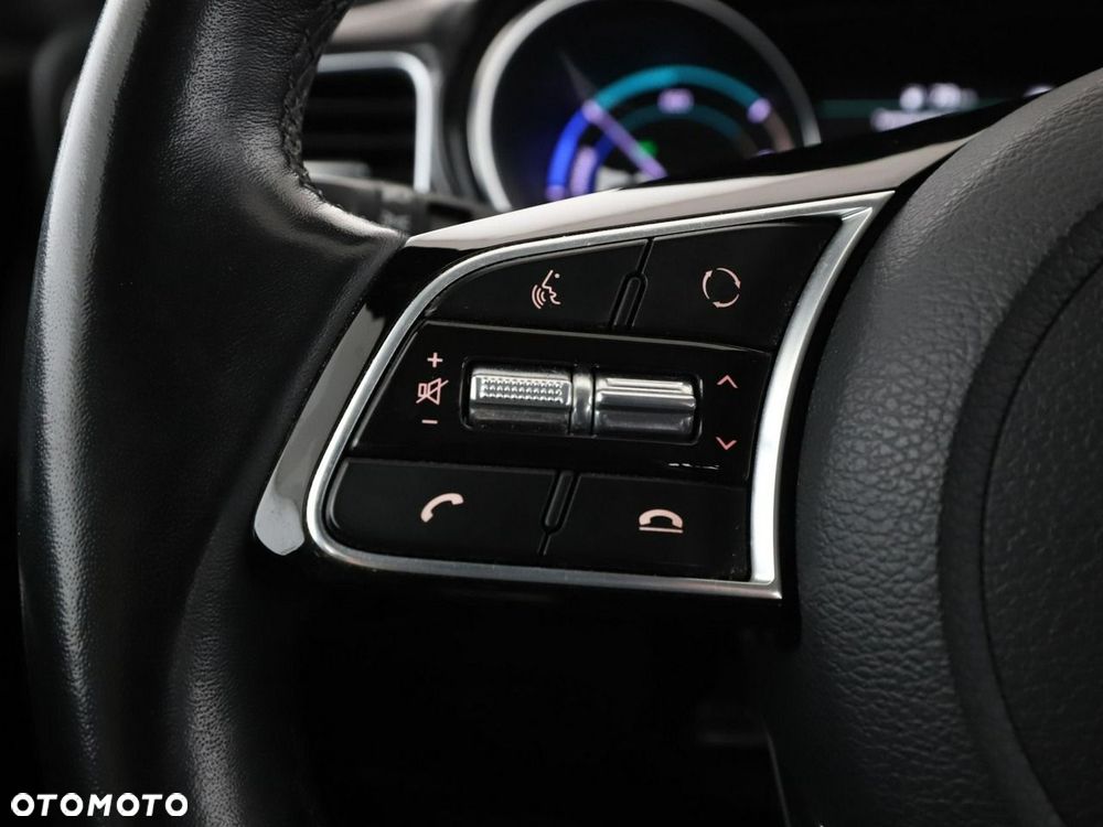 Kia Ceed 1.6 GDI DCT OPF Vision - 33