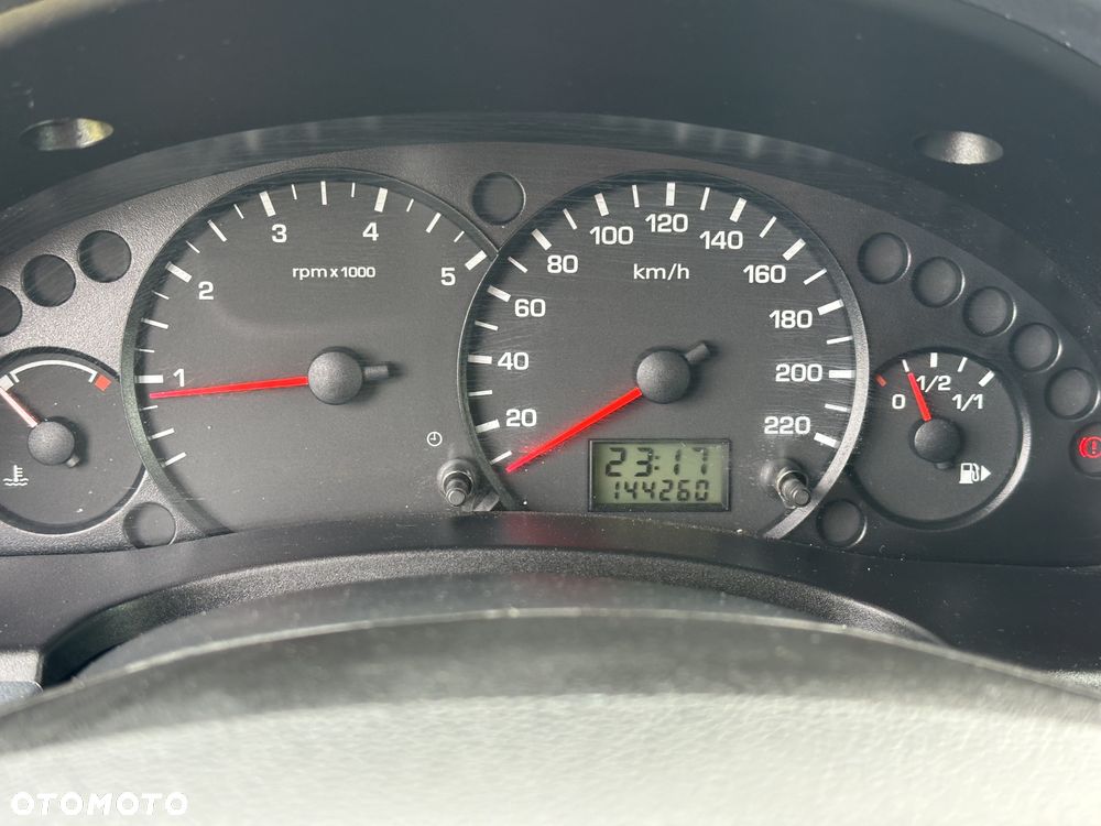 Ford Transit Connect - 14