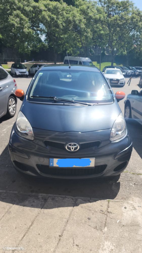 Toyota Aygo Standard - 2