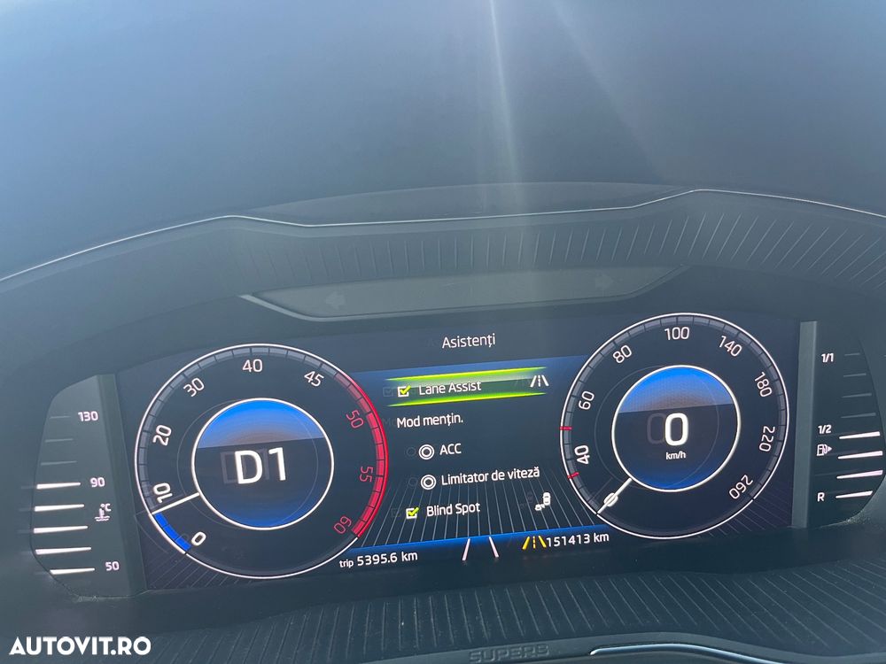 Skoda Superb 2.0 TDI 4x4 DSG Style - 14