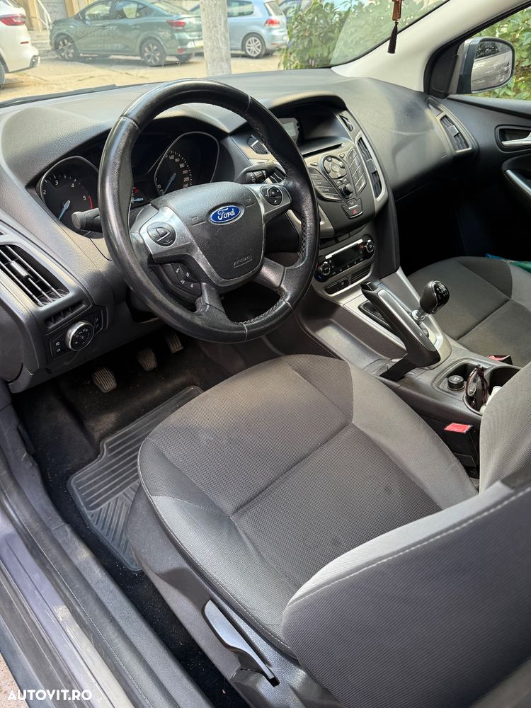 Ford Focus 1.6 TDCi DPF Trend - 6