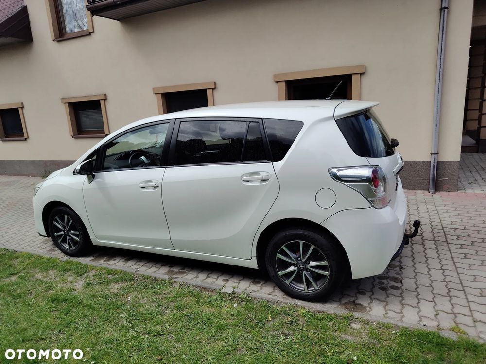Toyota Verso 1.6 D-4D Active 7os - 3