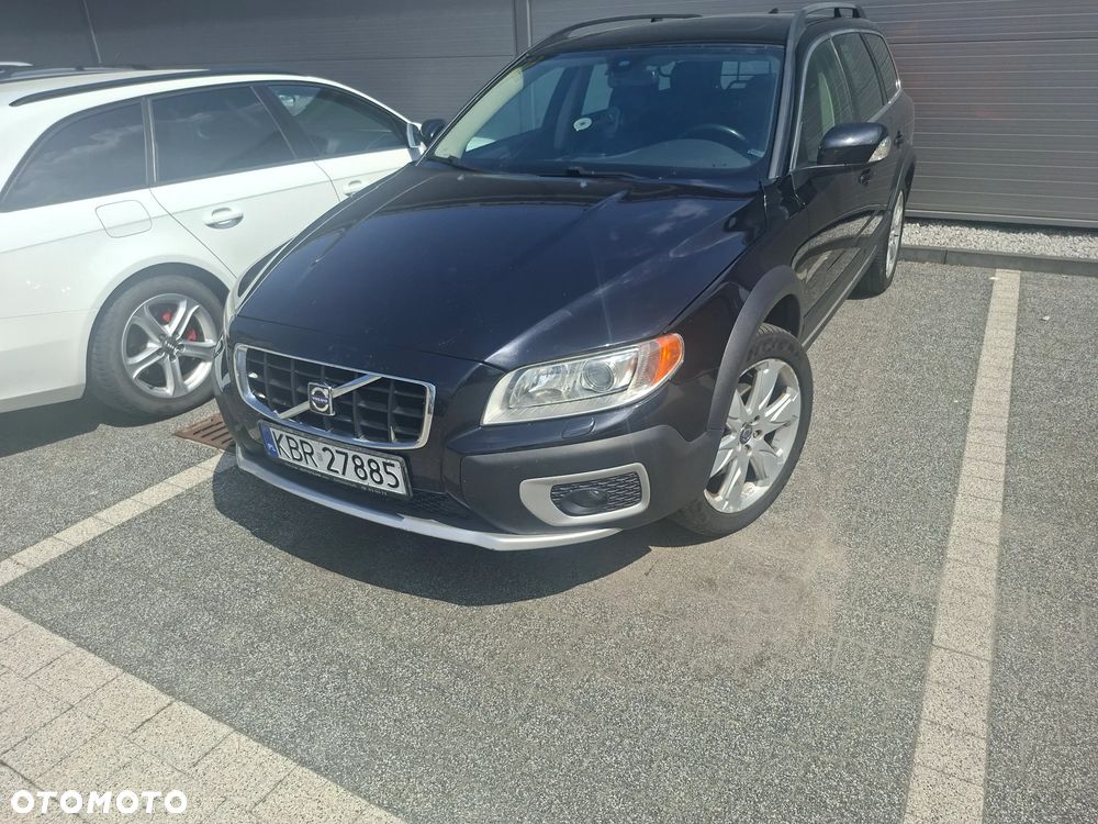Volvo XC 70 3.2 AWD Summum - 2