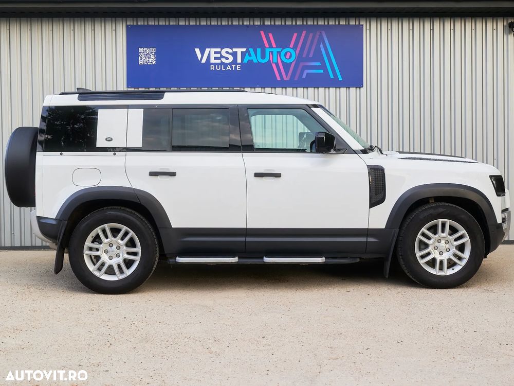 Land Rover Defender 110 2.0L D240 S - 7