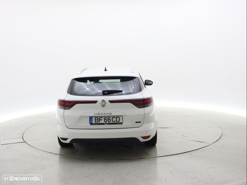 Renault Mégane Sport Tourer 1.6 E-Tech Plug-In Hybrid Equilibre - 5
