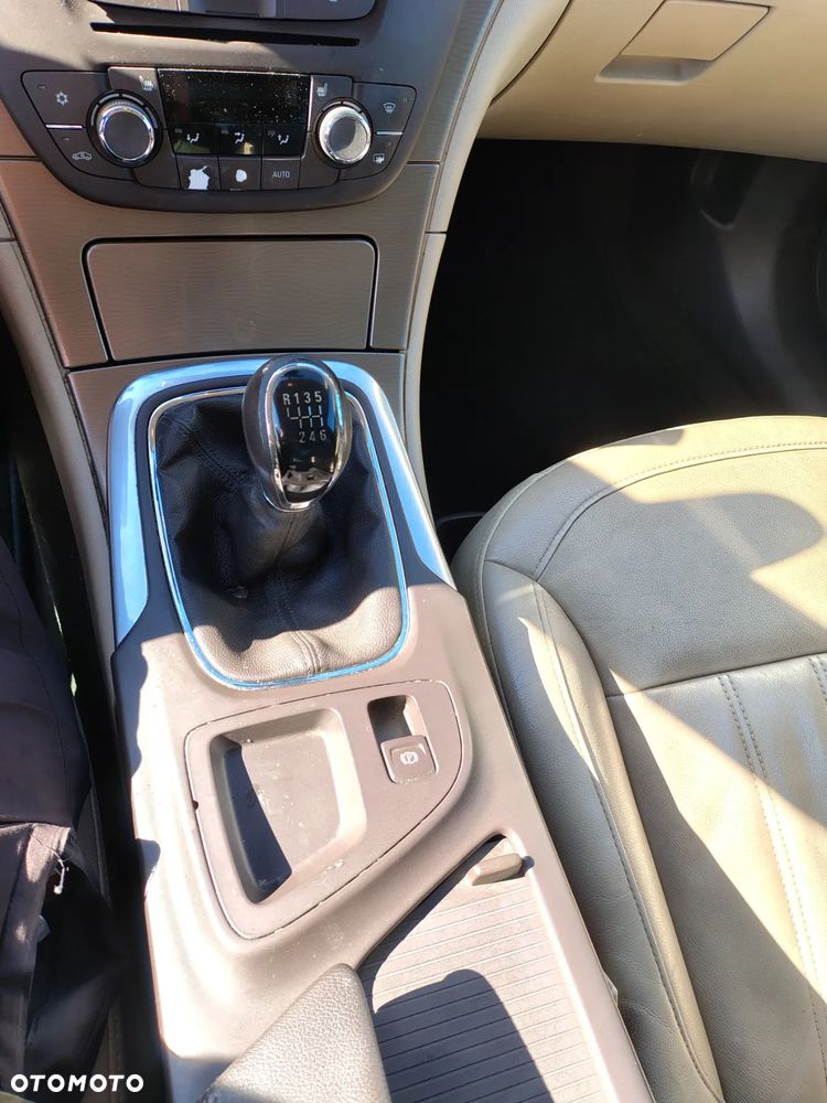 Opel Insignia 2.0 CDTI Cosmo ecoFLEX - 11