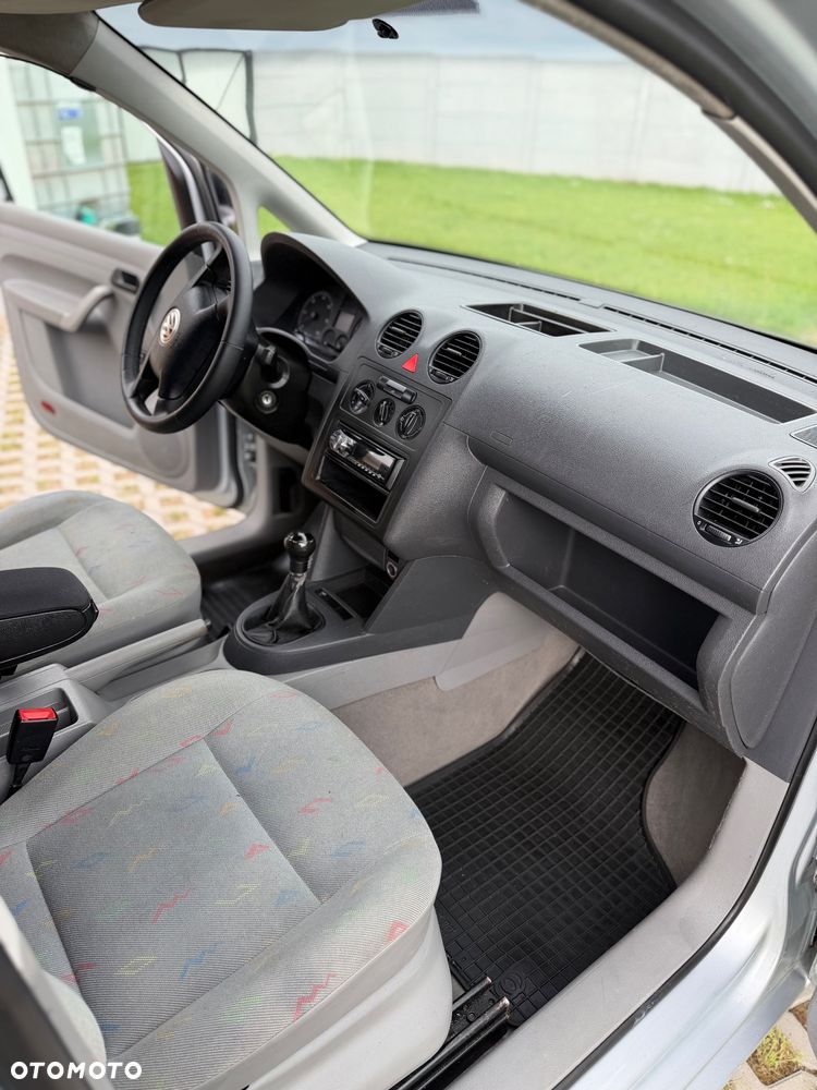 Volkswagen Caddy - 12
