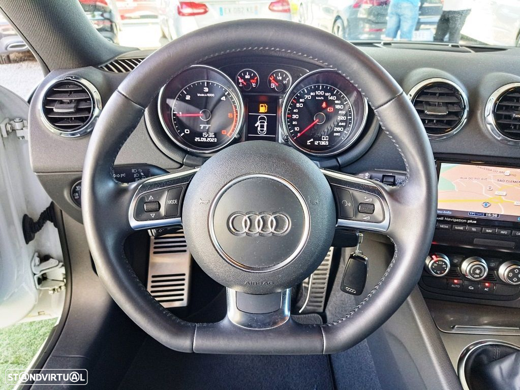 Audi TT Coupé 2.0 TDI quattro Limited Edition - 22