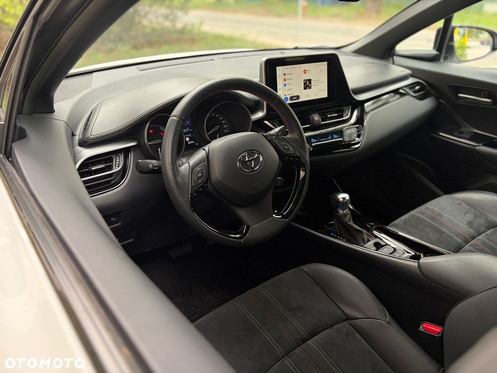 Toyota C-HR 1.8 Hybrid GPF GR Sport - 28