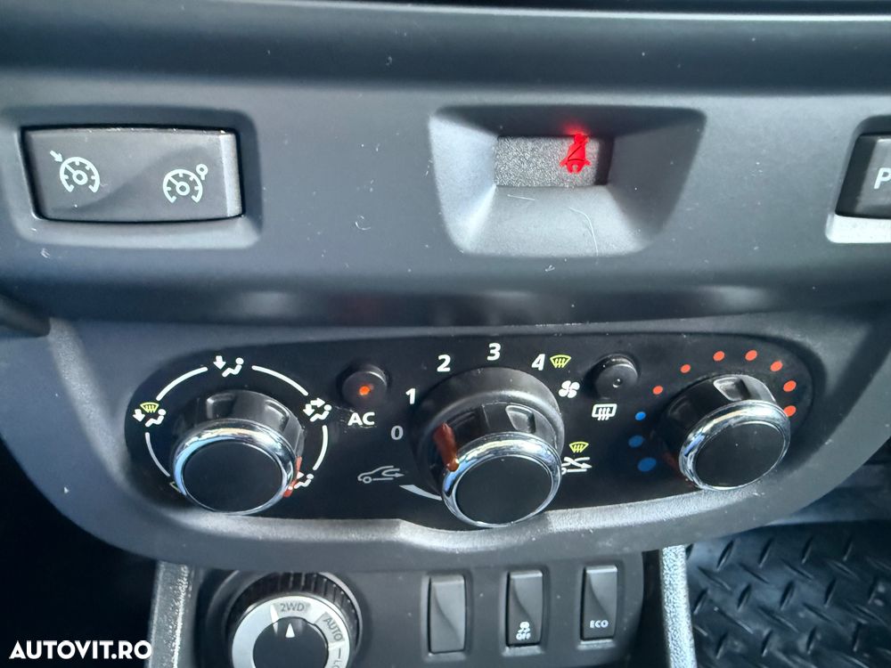 Dacia Duster dCi 110 FAP 4x4 Prestige - 15
