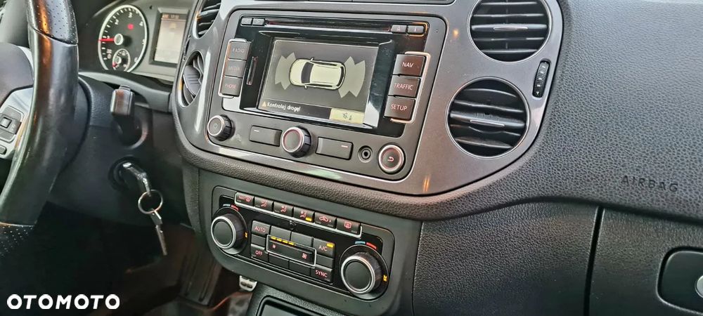 Volkswagen Tiguan 2.0 TDI DPF BlueMotion Technology Cup Sport & Style - 11