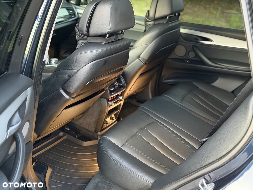 BMW X5 xDrive30d - 12