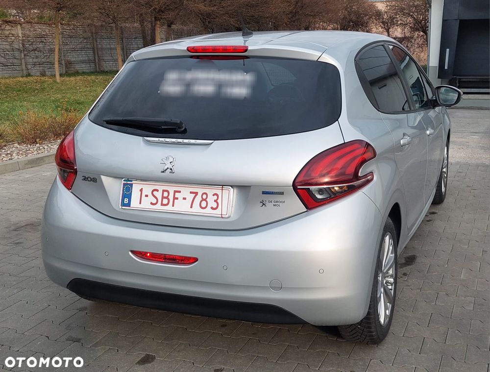 Peugeot 208 PureTech 82 Active - 12