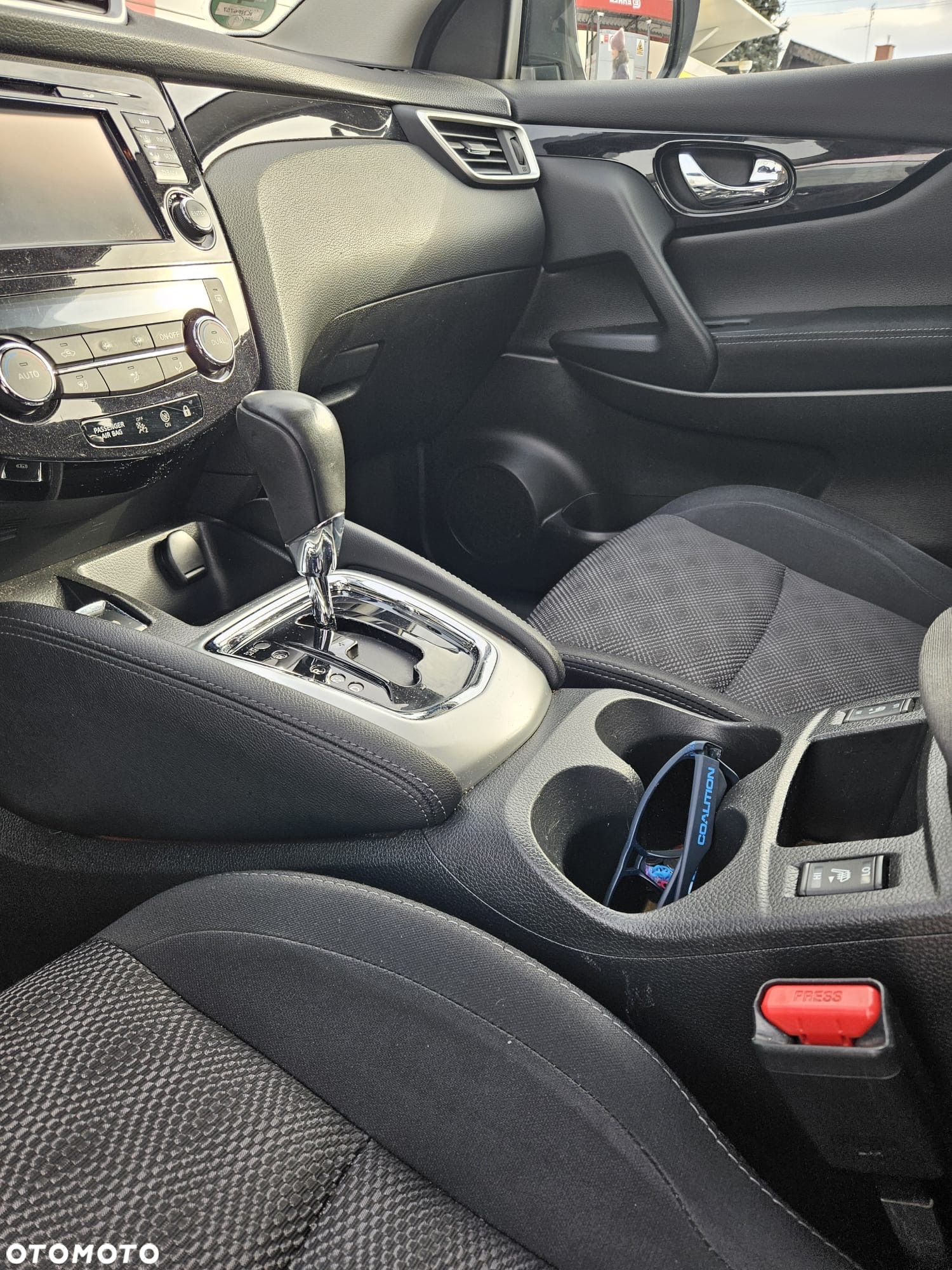 Nissan Qashqai 1.6 DCi Acenta Xtronic EU6 - 15
