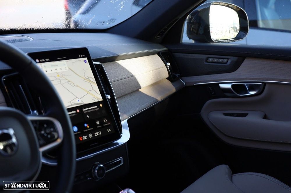 Volvo XC 90 2.0 T8 PHEV Plus Dark AWD - 21