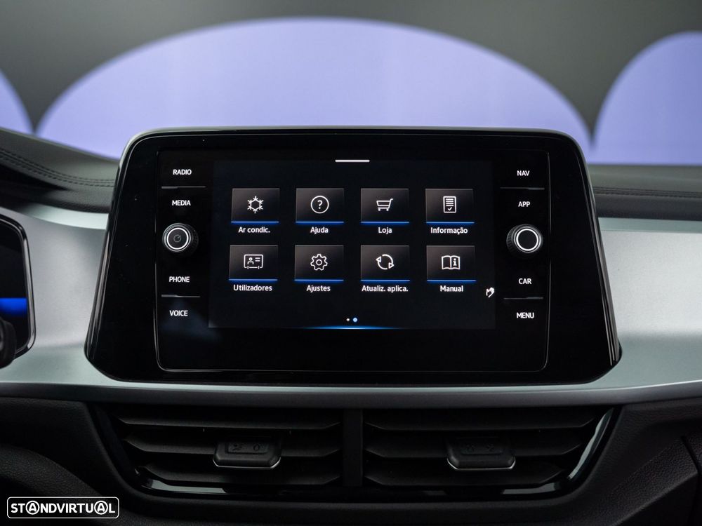 VW T-Roc 1.0 TSI Urban - 30