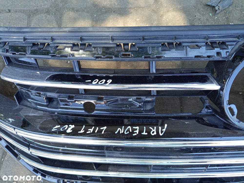 ATRAPA VOLKSWAGEN ARTEON LIFT 20- - 5