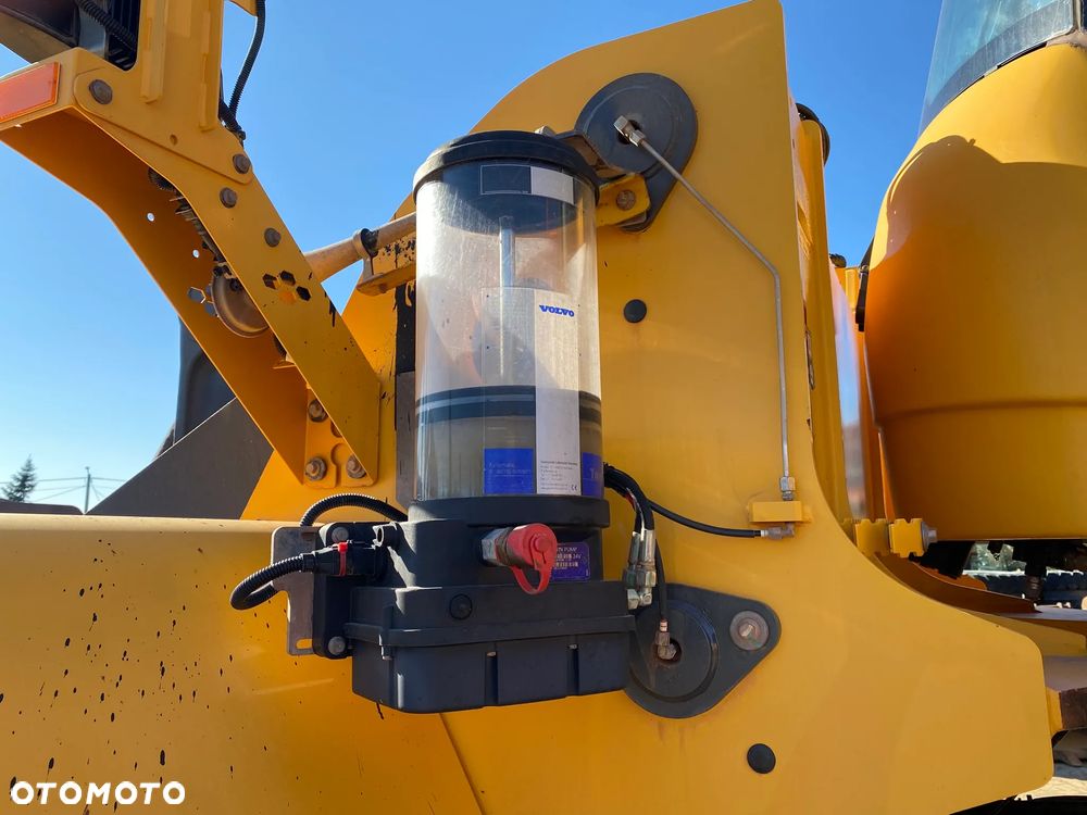Volvo L180H 2019 ROK, 10500 MTH, z NIEMIEC, WAGA, PIĘKNY STAN, - 25