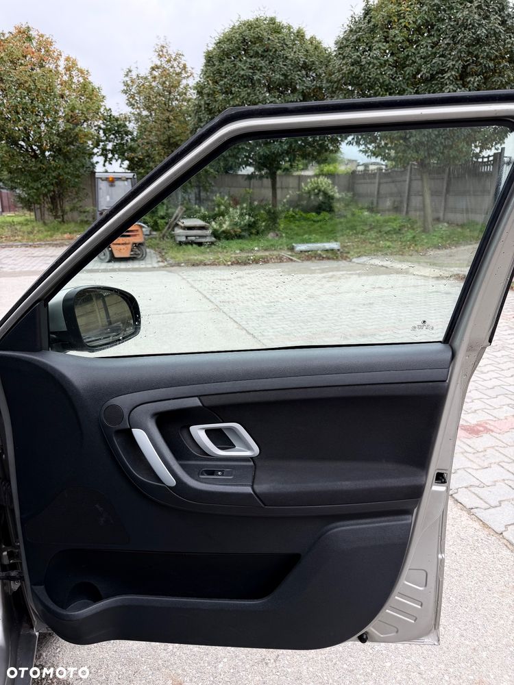 Skoda Fabia - 18