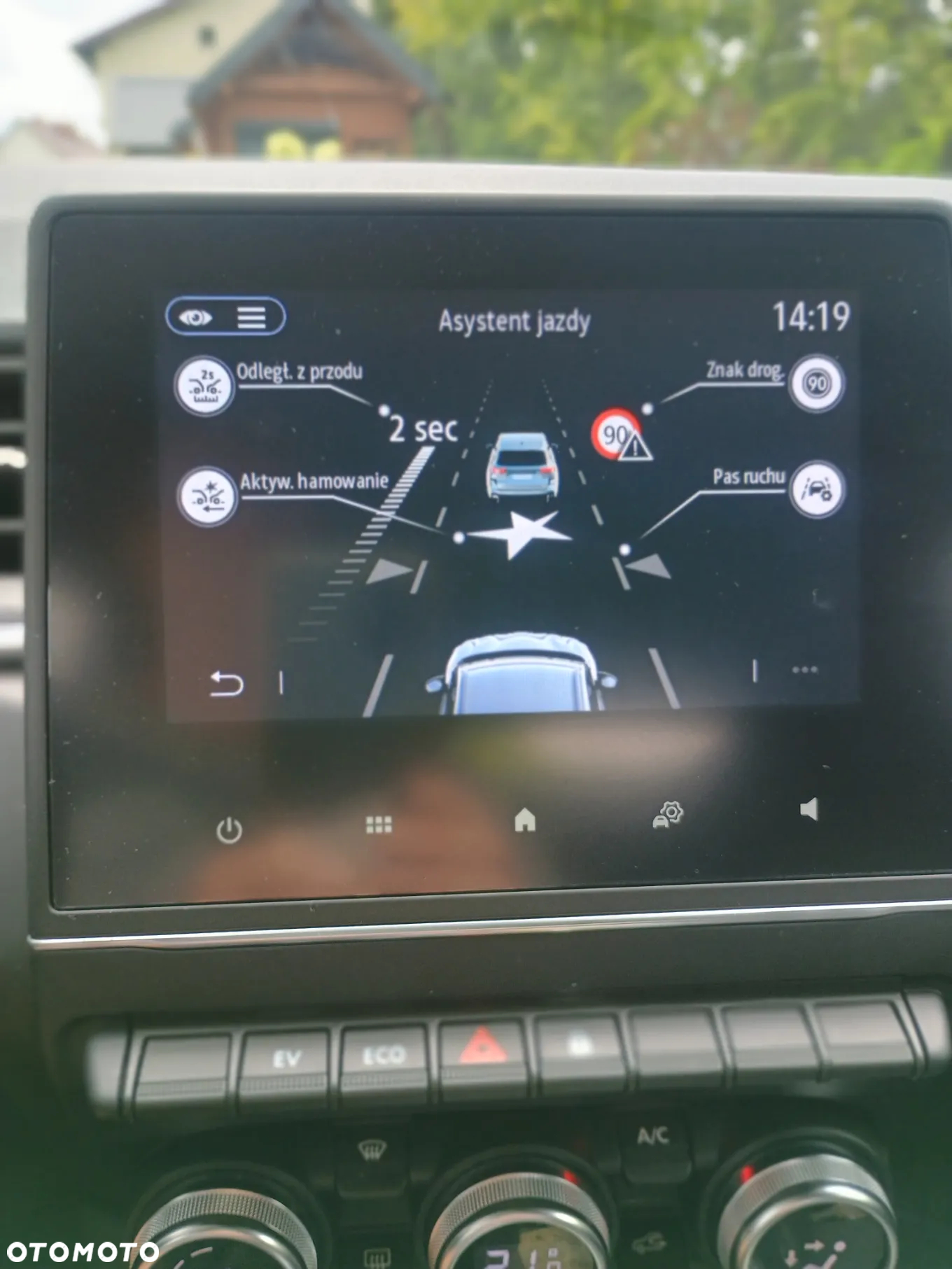 Renault Captur 1.6 E-TECH Full Hybrid 145 Intens - 12