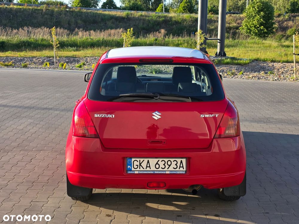 Suzuki Swift 1.5 Comfort - 22