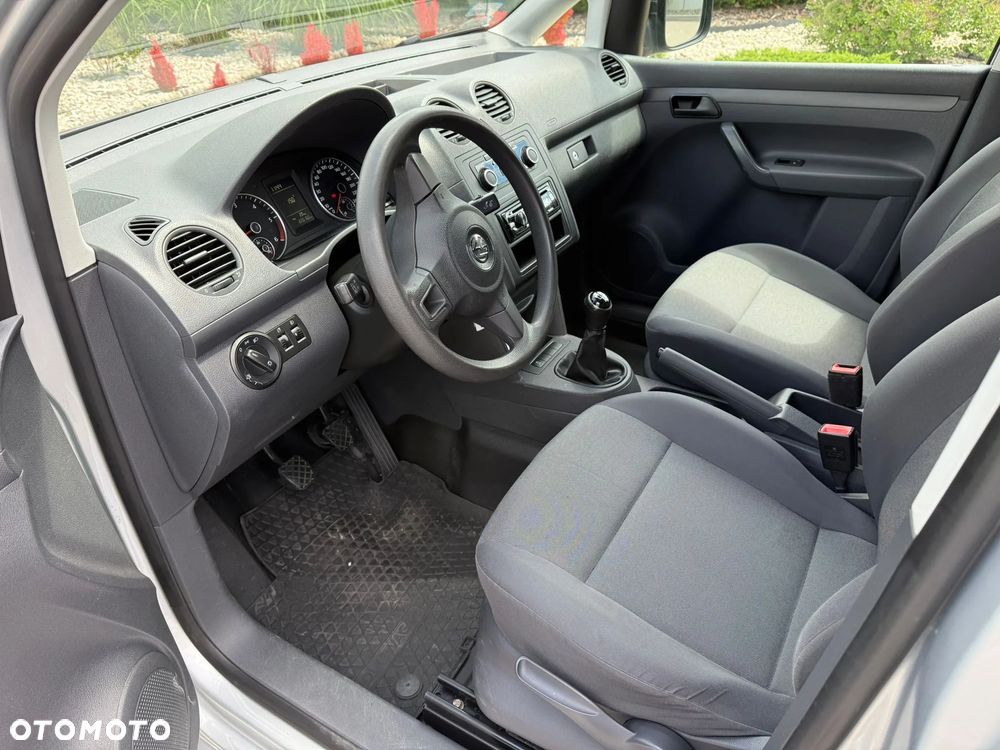 Volkswagen CADDY - 10