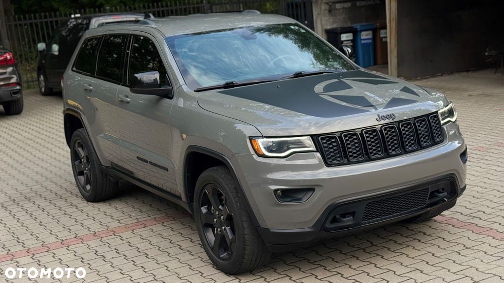 Jeep Grand Cherokee - 10