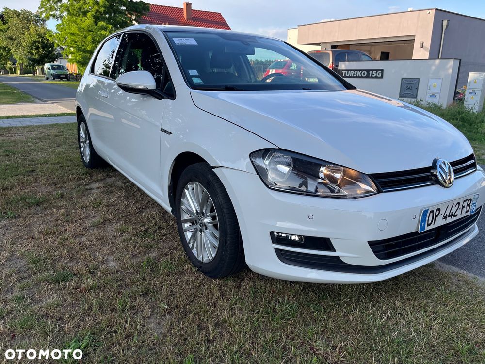 Volkswagen Golf 1.2 TSI BlueMotion Technology Cup - 6