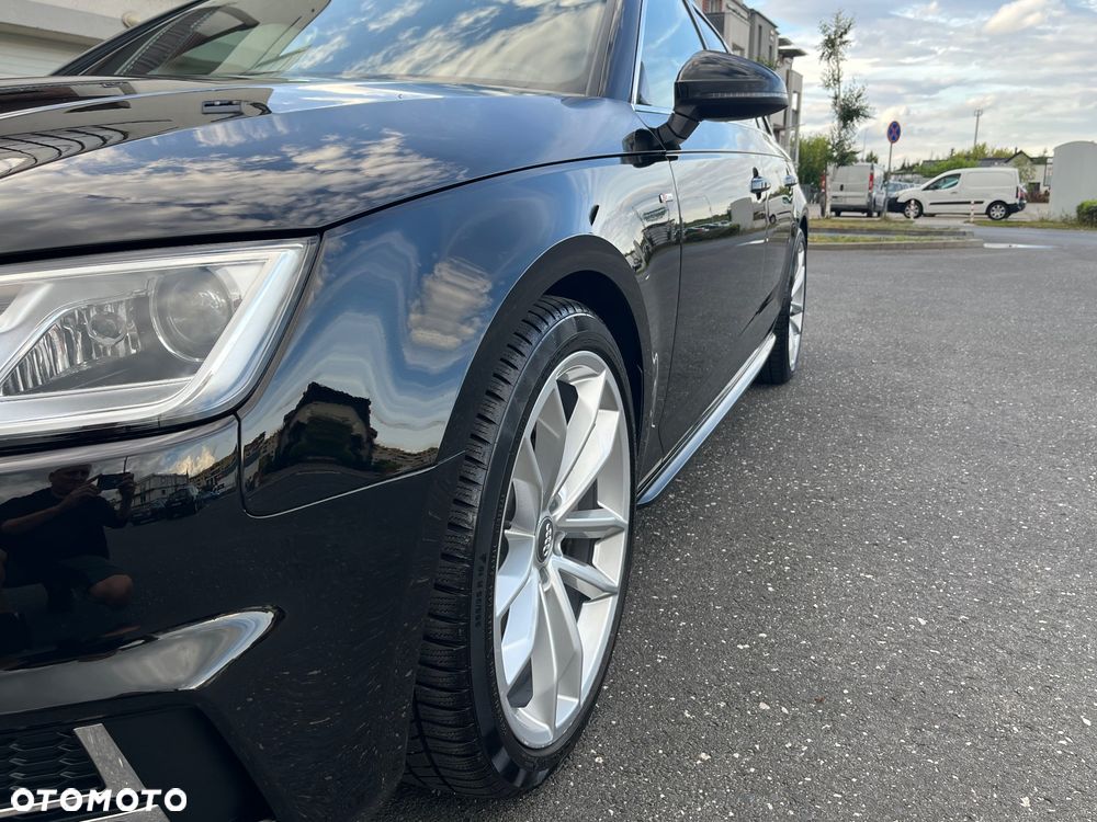 Audi A4 Avant 2.0 TDI S tronic quattro - 2