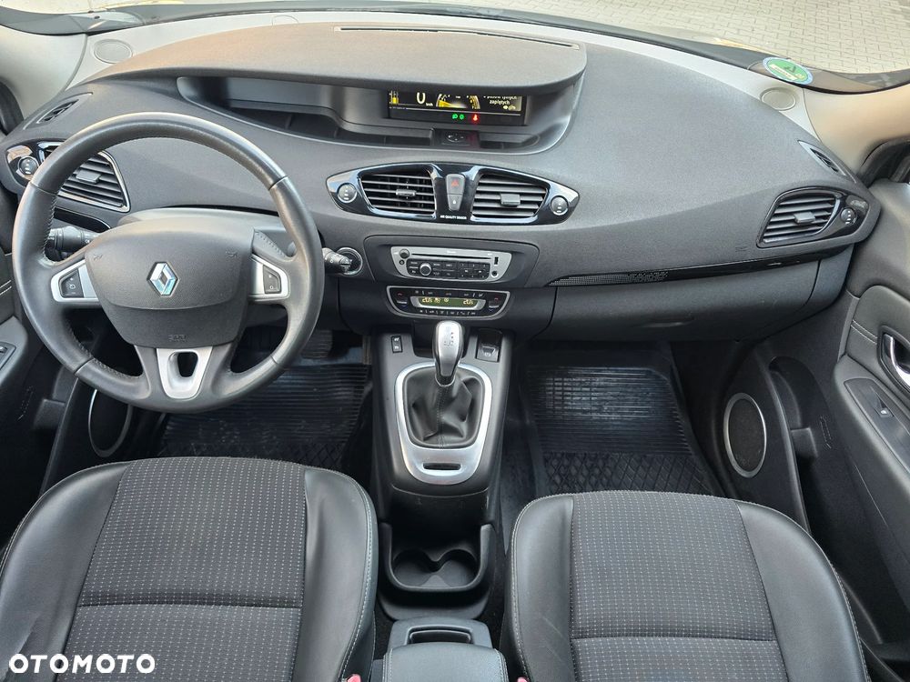 Renault Scenic 2.0 16V 140 CVT Luxe - 10