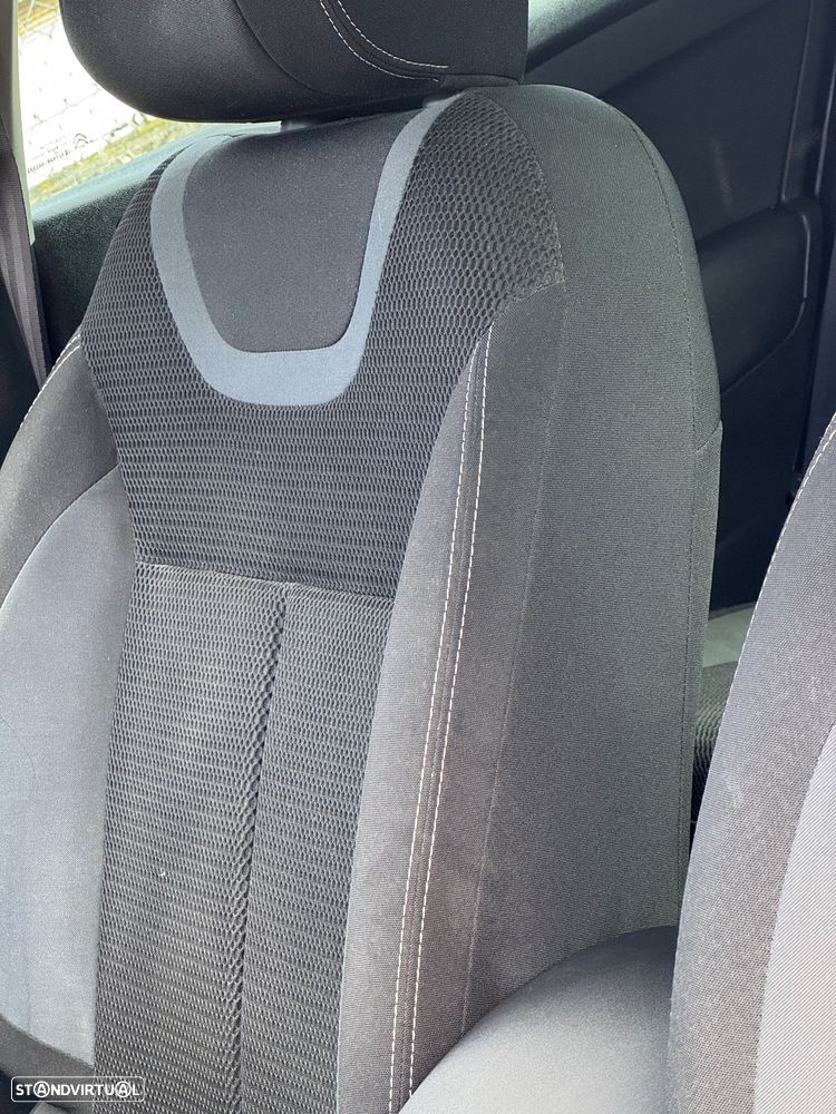 Citroën C4 e-HDi 110 Exclusive - 11