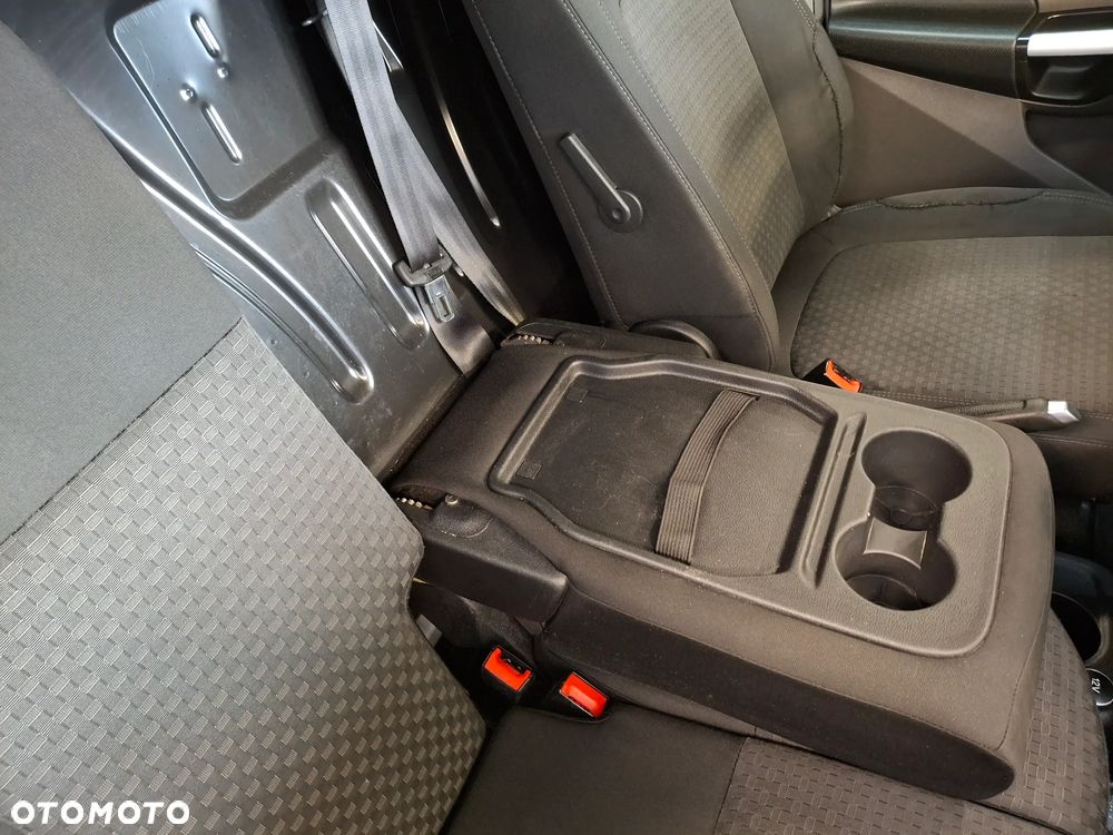 Ford Transit Connect Van Euro 6 2018r Furgon 3 Miejsca - 24