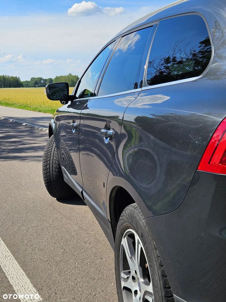 Volvo XC 60 T6 AWD Momentum - 19
