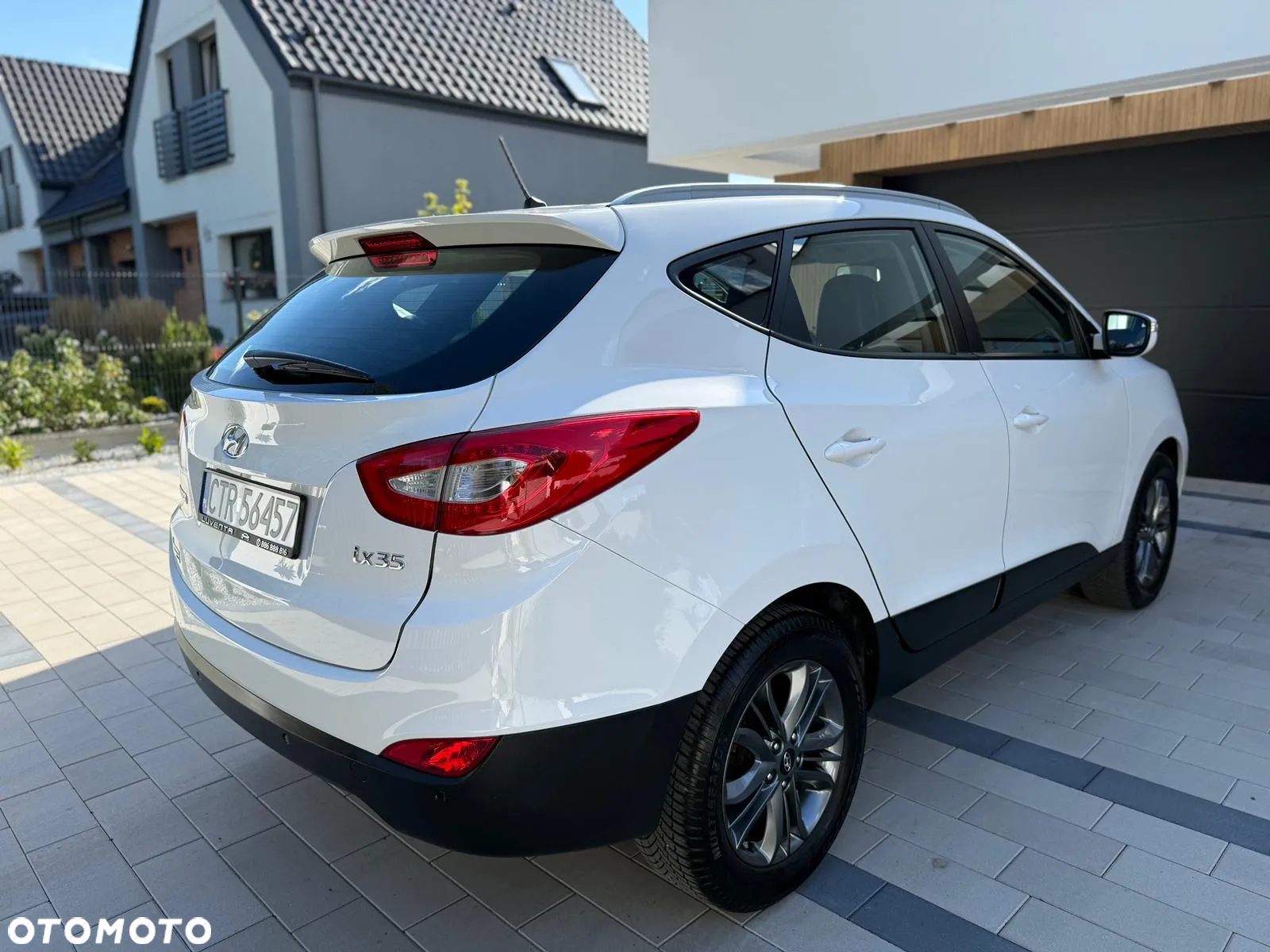 Hyundai ix35 1.6 2WD Fifa World Cup Edition - 4