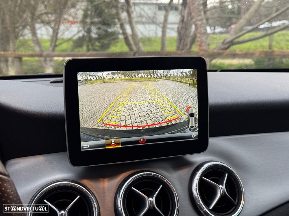 Mercedes-Benz CLA 180 - 17