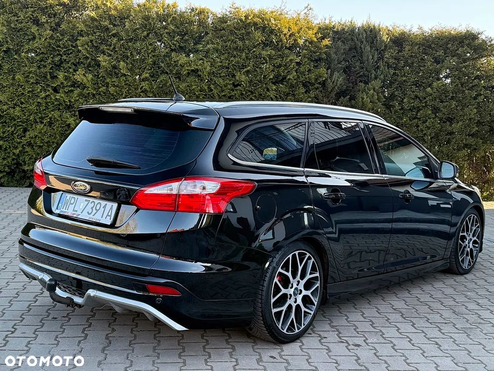 Ford Focus 1.6 TDCi ECOnetic 88g Start-Stopp-System Titanium - 12