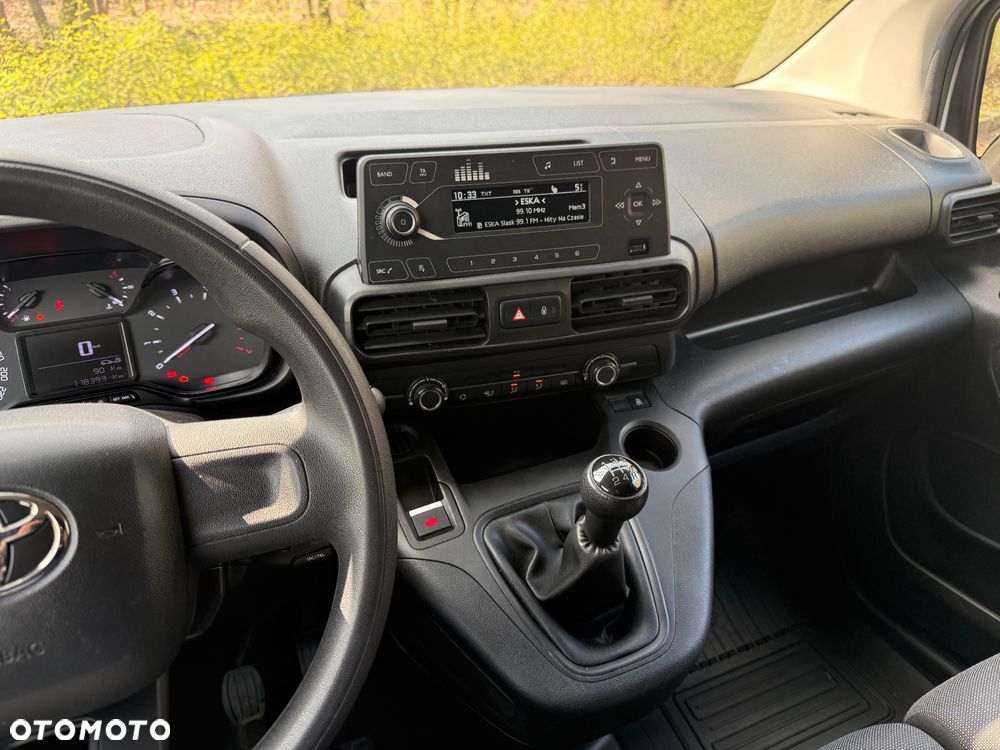 Toyota PROACE CITY - 39