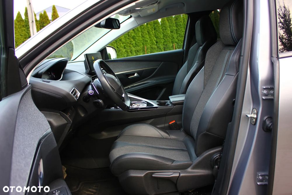 Peugeot 3008 BlueHDi 130 Stop & Start EAT8 Allure - 25